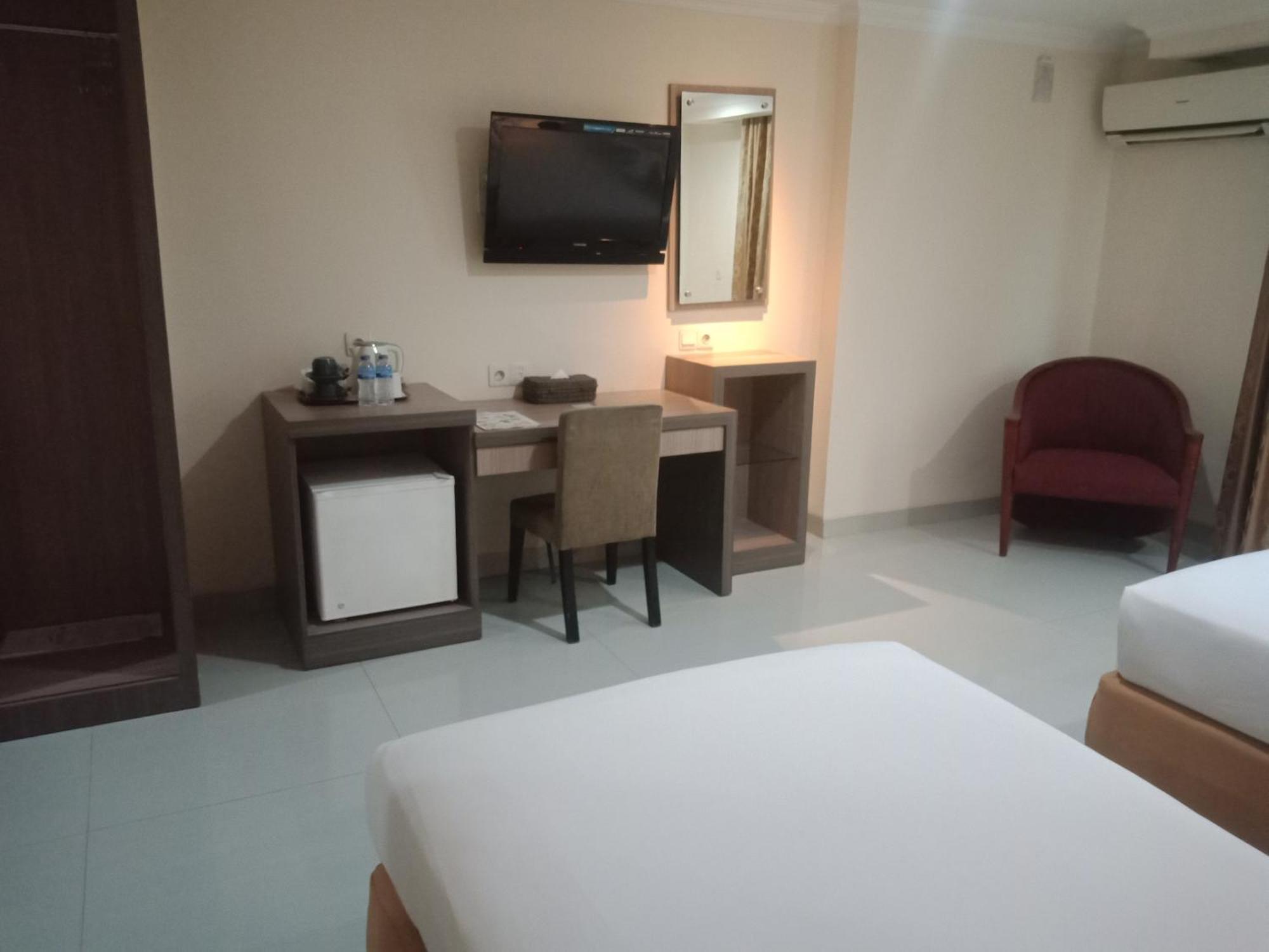 Manise Hotel Ambon Eksteriør bilde