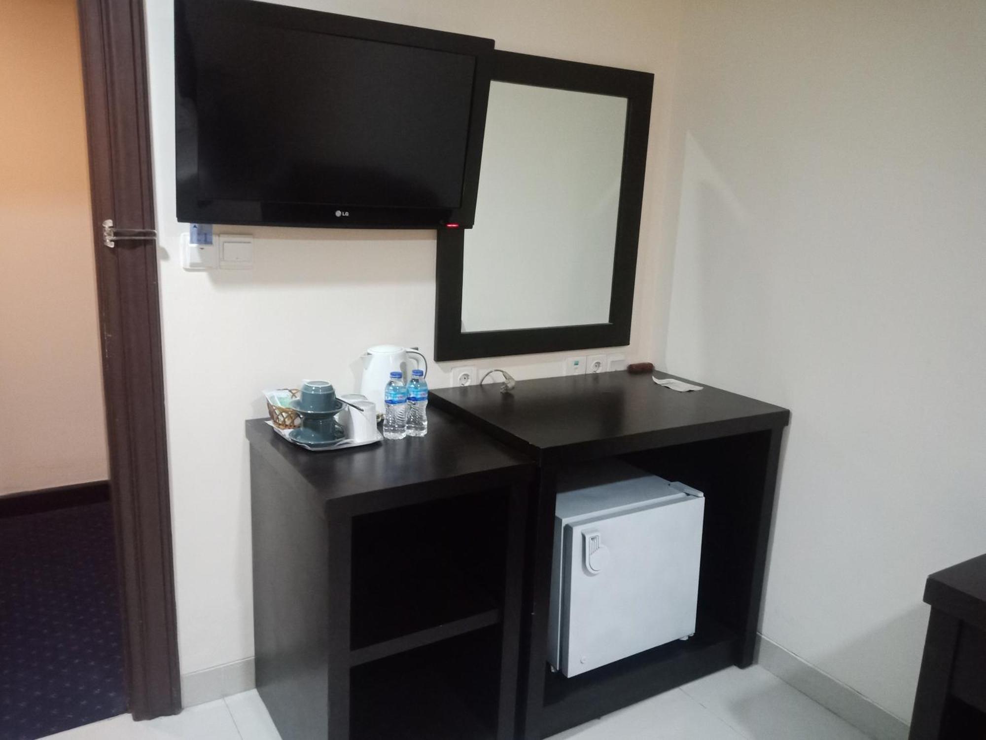 Manise Hotel Ambon Eksteriør bilde