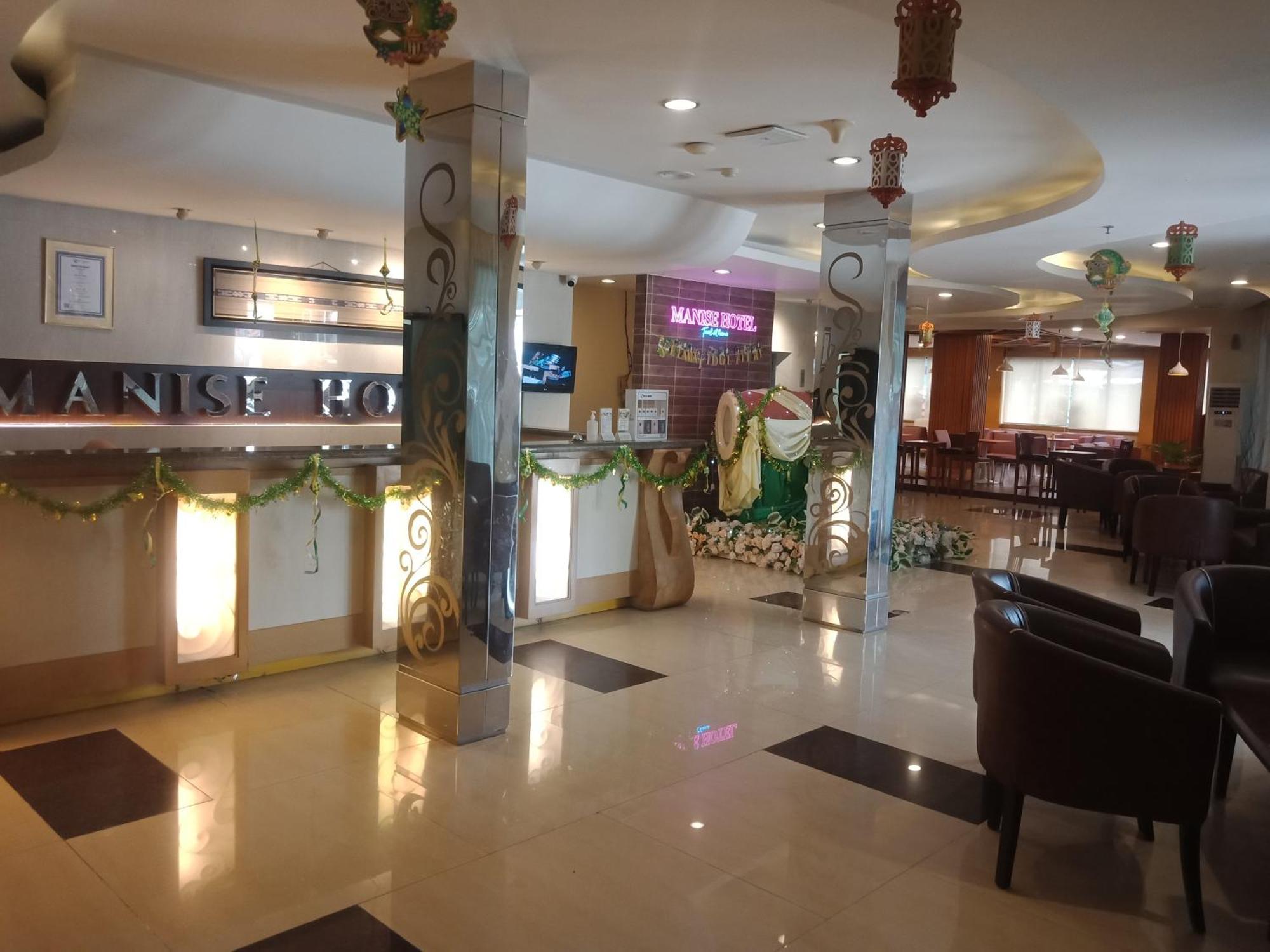 Manise Hotel Ambon Eksteriør bilde