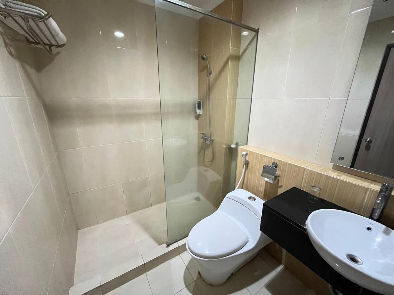 Manise Hotel Ambon Eksteriør bilde