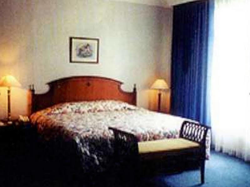 Manise Hotel Ambon Eksteriør bilde